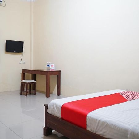 Oyo Flagship 1034 Pondok Mulia Guest House Syariah Balikpapan  Exterior foto