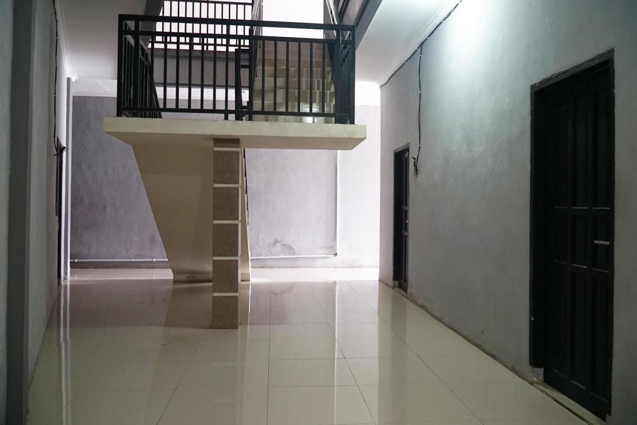 Oyo Flagship 1034 Pondok Mulia Guest House Syariah Balikpapan  Exterior foto