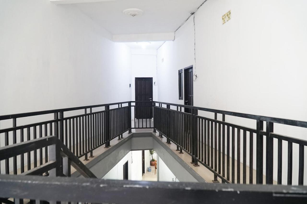 Oyo Flagship 1034 Pondok Mulia Guest House Syariah Balikpapan  Exterior foto